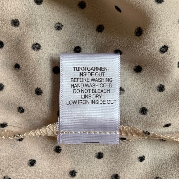 Polka dot off white blouse, size L - Picture 6 of 7